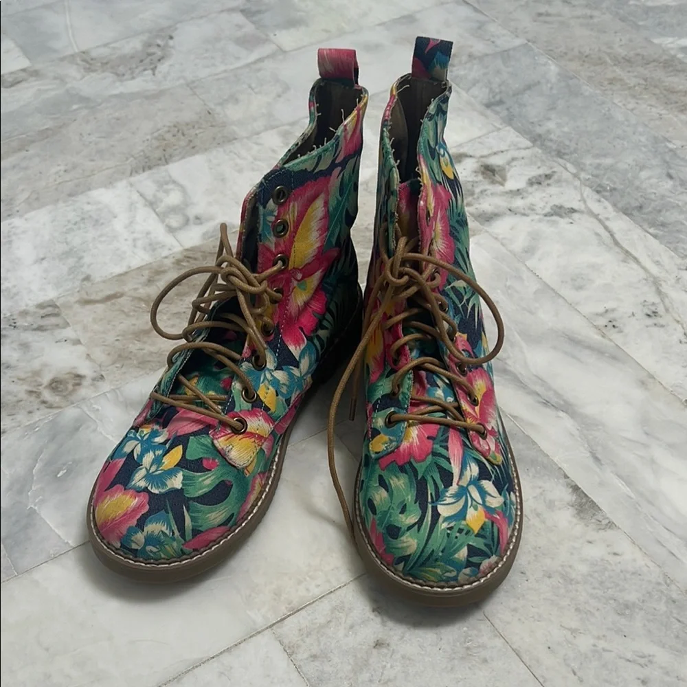 Pink and Green Lace Up Boots with Floral Pattern - Picture 2 of 6